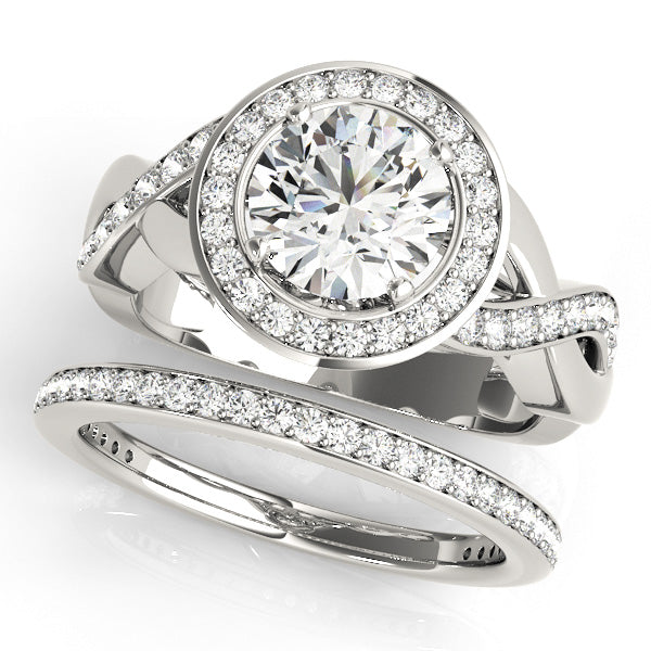Elegant Halo Round Diamond Engagement Ring — 9K/18K Gold & Platinum