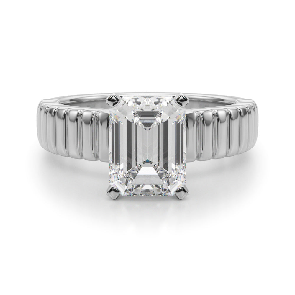 Exquisite Solitaire Round Diamond Engagement Ring — 9K/18K Gold & Platinum