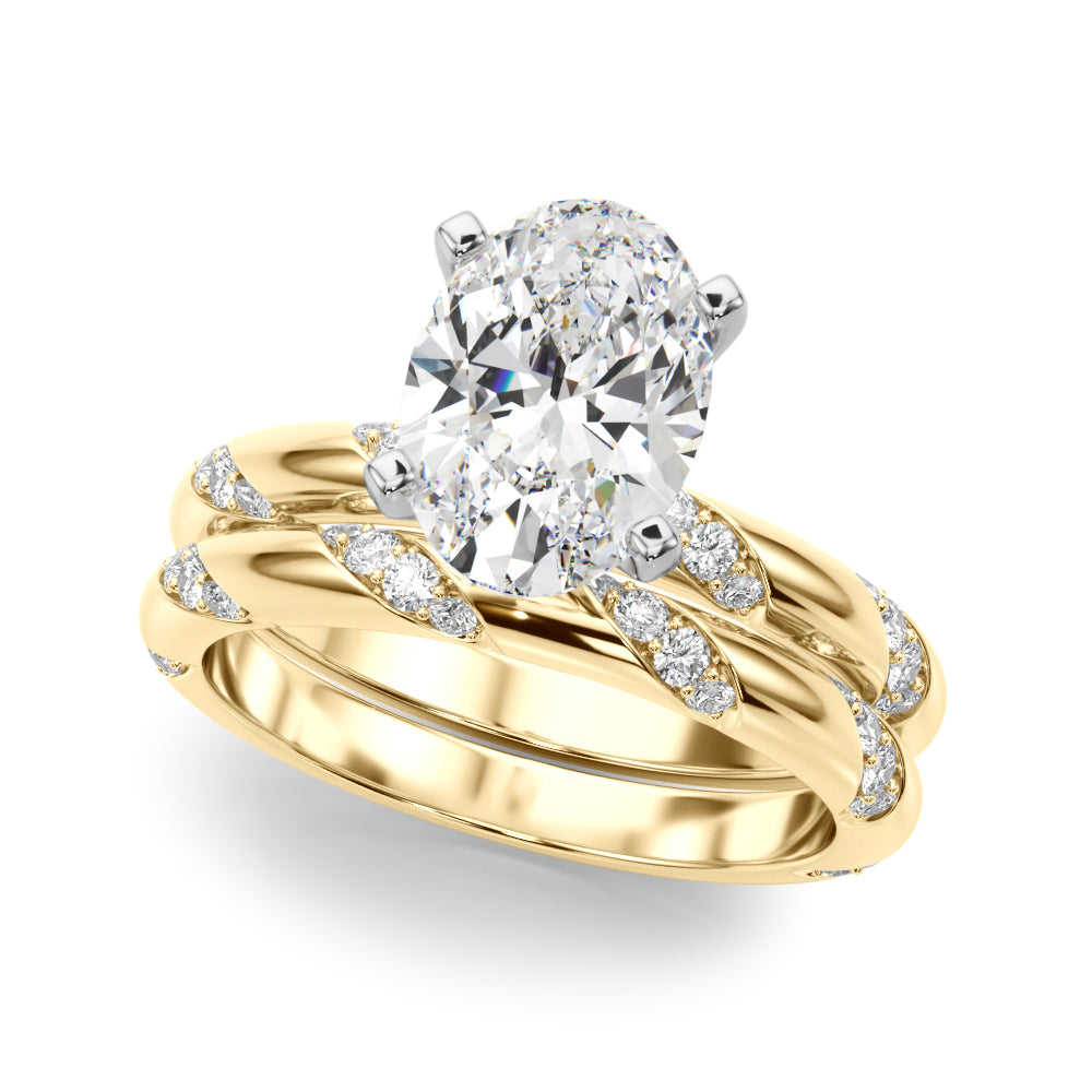 Regal Sidestone Round Diamond Engagement Ring — 9K/18K Gold & Platinum