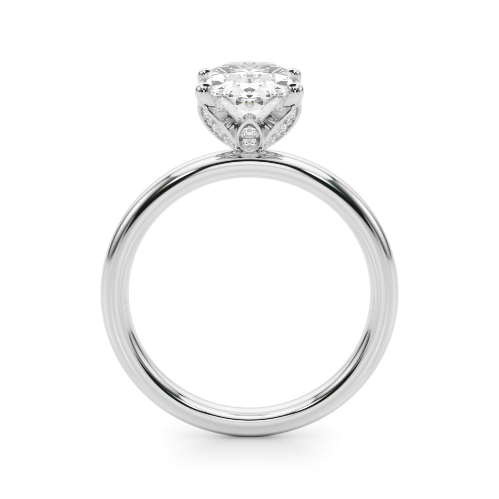 Regal Sidestone Oval Diamond Engagement Ring — 9K/18K Gold & Platinum
