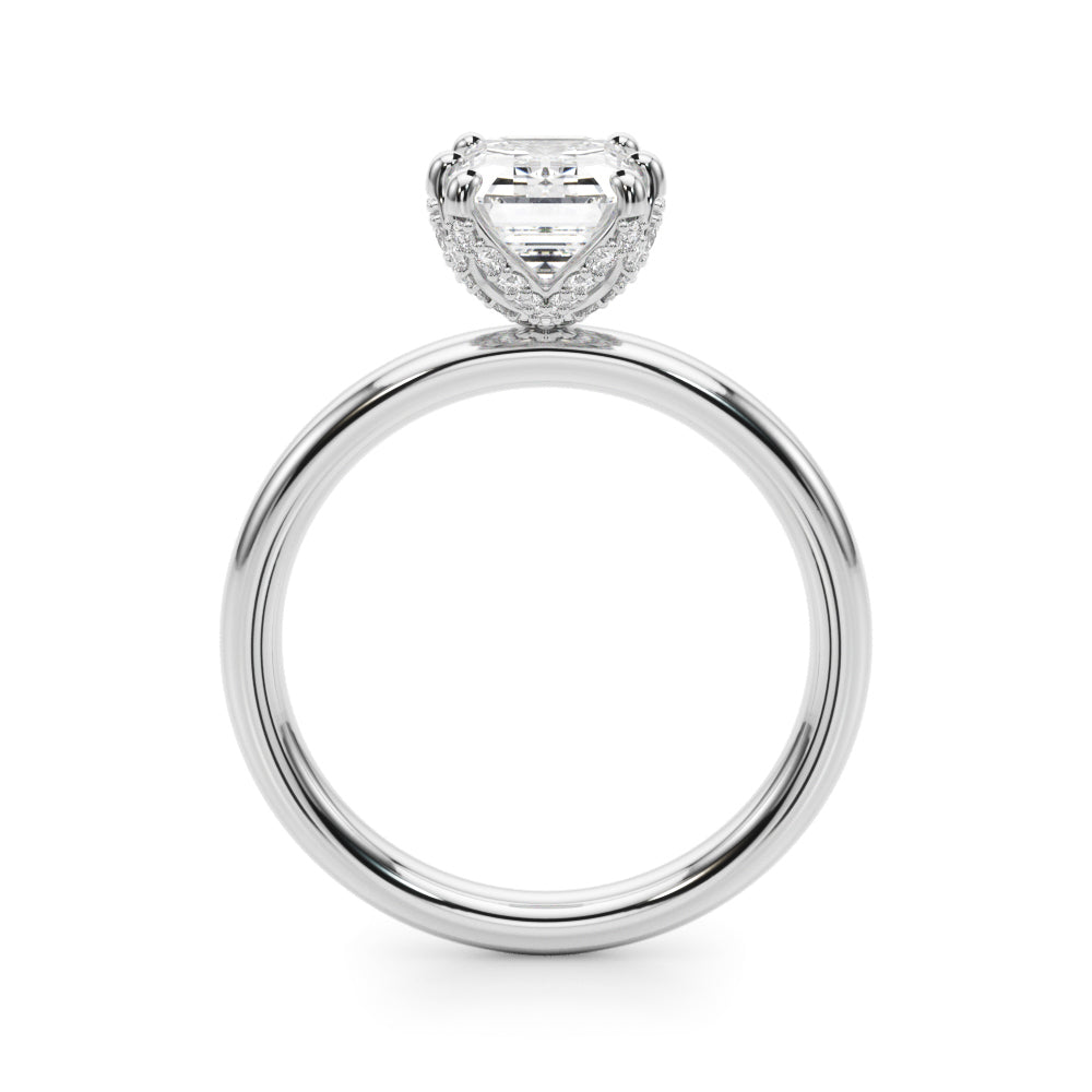 Dazzling Sidestone Emerald Diamond Engagement Ring — 9K/18K Gold & Platinum