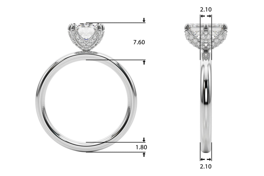 Dazzling Sidestone Emerald Diamond Engagement Ring — 9K/18K Gold & Platinum