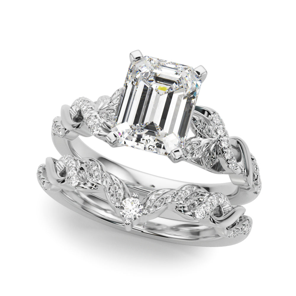 Dazzling Center Oval Diamond Engagement Ring — 9K/18K Gold & Platinum