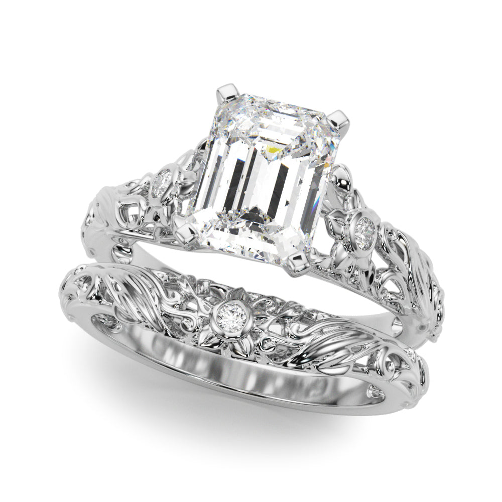 Splendid Center Round Diamond Engagement Ring — 9K/18K Gold & Platinum