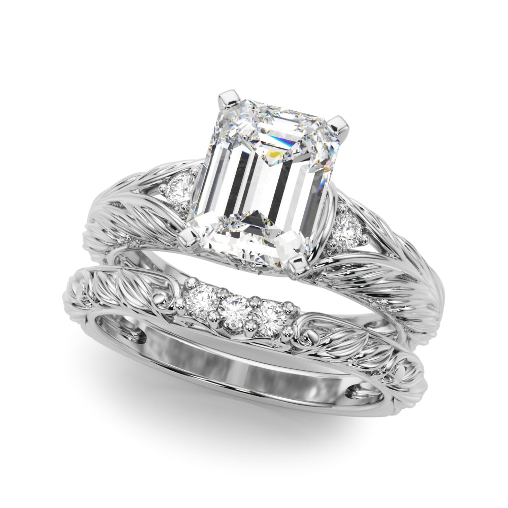 Pristine Center Oval Diamond Engagement Ring — 9K/18K Gold & Platinum