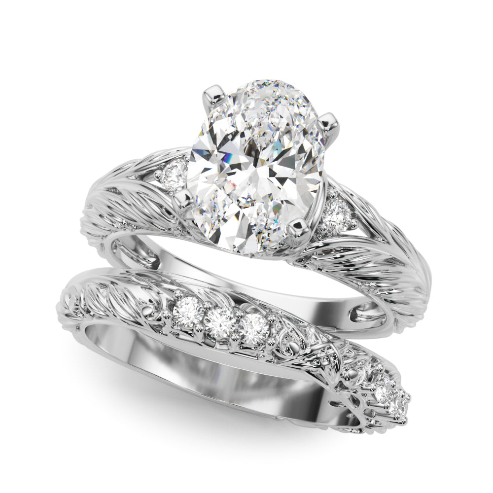 Pristine Center Oval Diamond Engagement Ring — 9K/18K Gold & Platinum