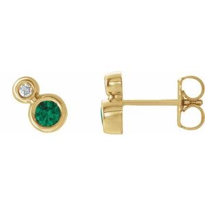 Emerald & Diamond Round Bezel-Set Stud Earrings in Gold and Platinum
