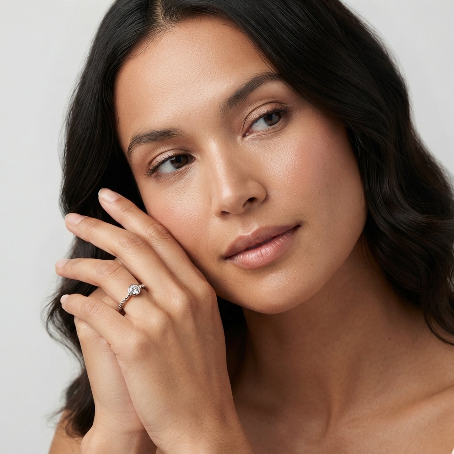 IGI Lab-Grown Round Cut Diamond Bezel Setting Solitaries Engagement Ring.