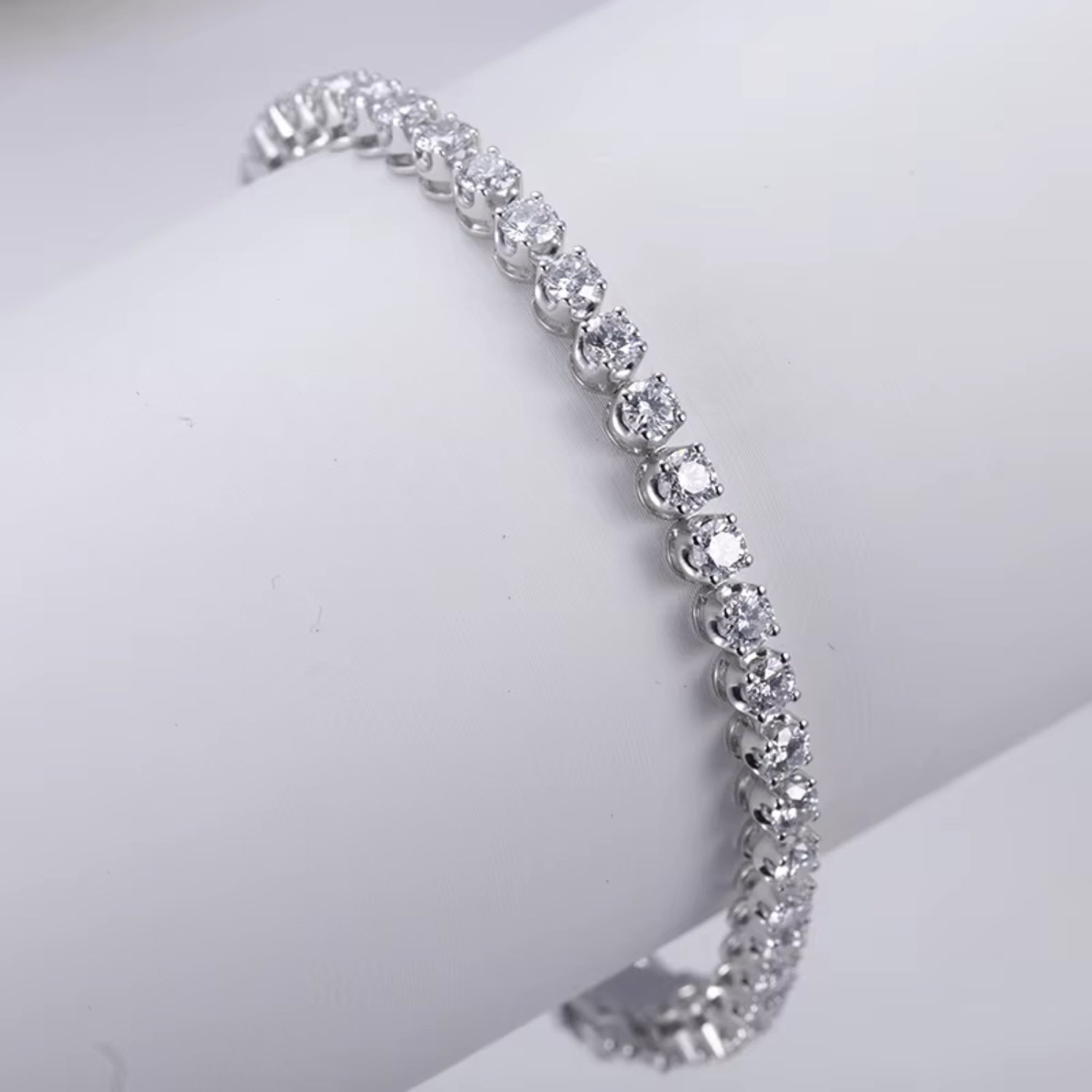 Elegant White Gold Diamond Tennis Bracelet