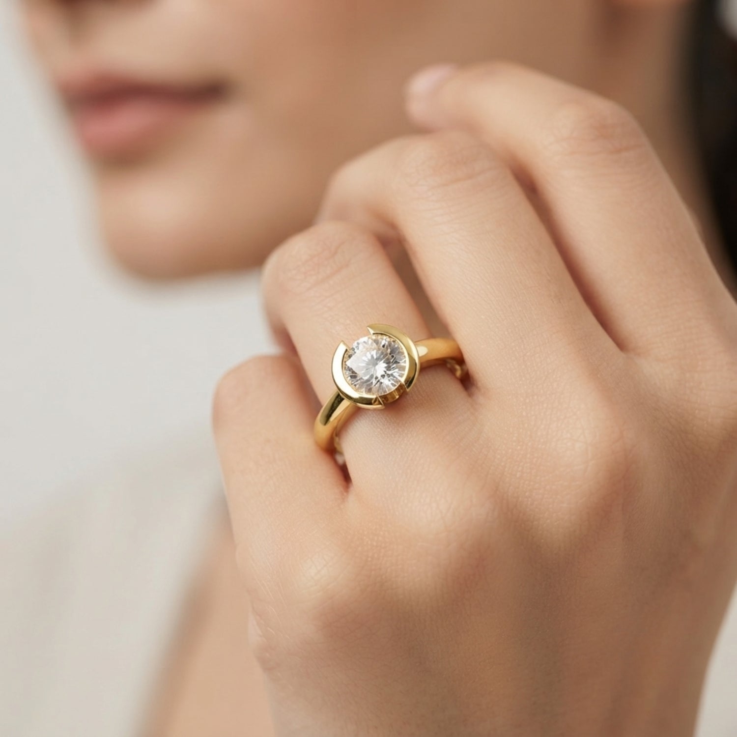 Round Diamond Bezel Set Solitaire Ring | Lab-Grown & Natural Diamonds