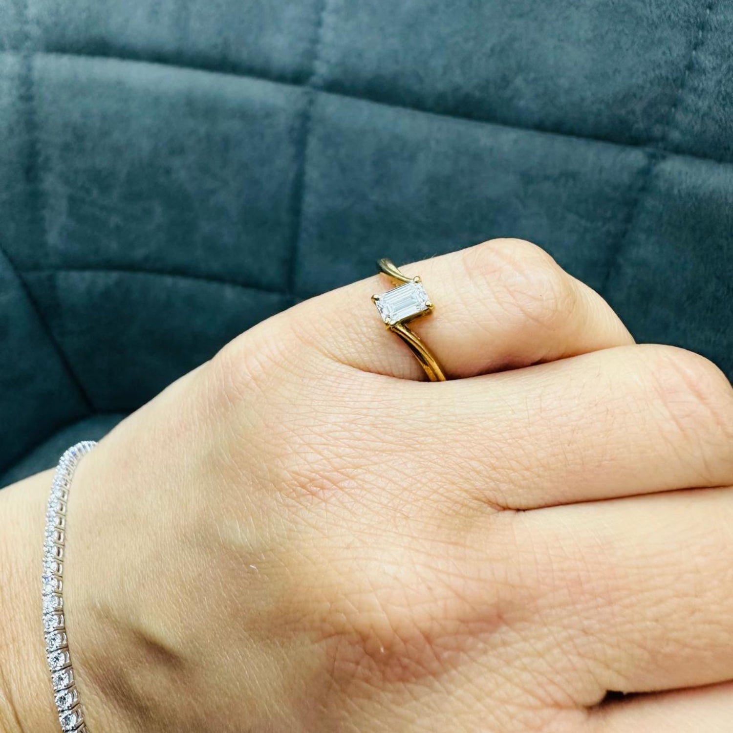 yellow gold diamond ring