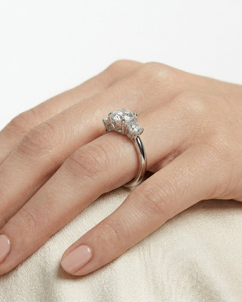 3 Stone Round Cut Lab Diamond Ring 0.50ct in 925 Silver