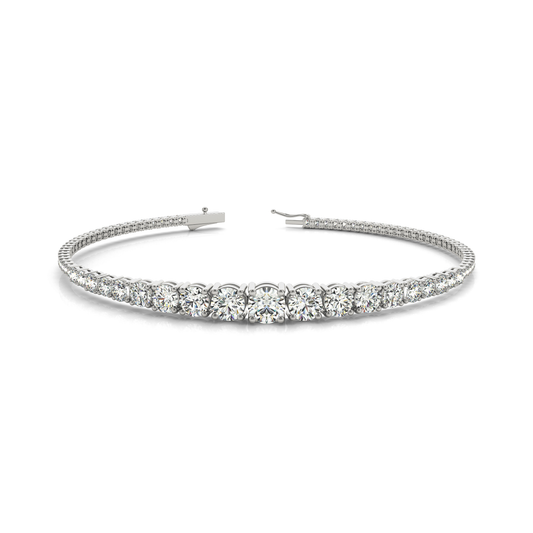 Luxury Tennis Bracelet with Graduated Round Diamonds in 18K Gold and Platinum
