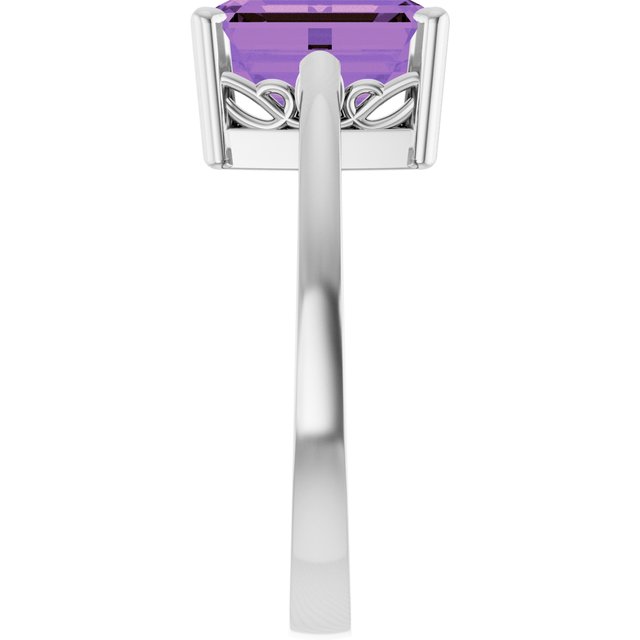Emerald Amethyst Solitaire Ring in Gold