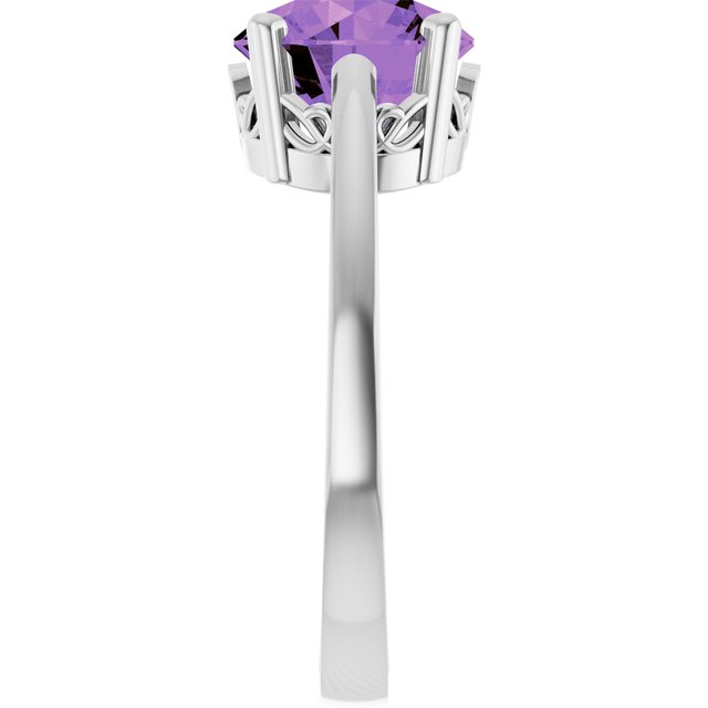 Round Amethyst Solitaire Ring in Gold