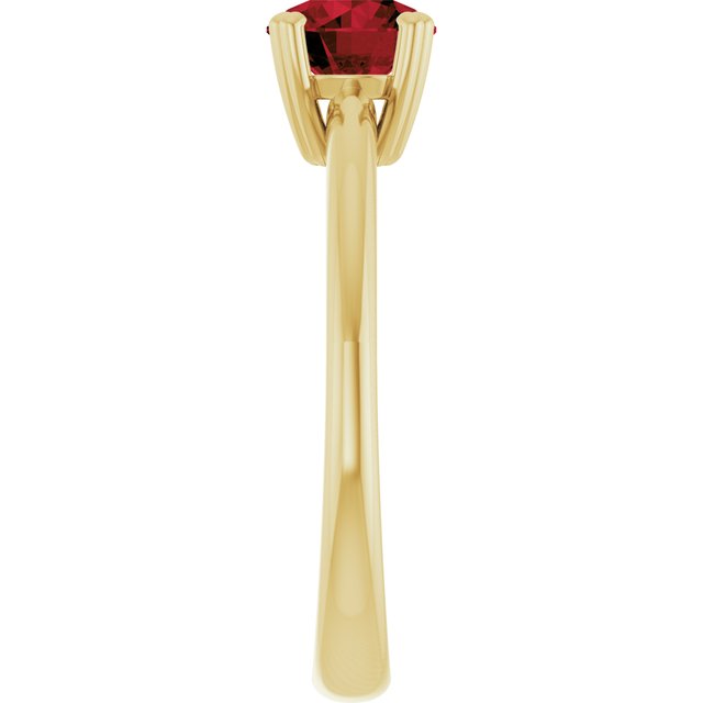 Natural Mozambique Garnet Yellow Gold Solitaire Ring in | round