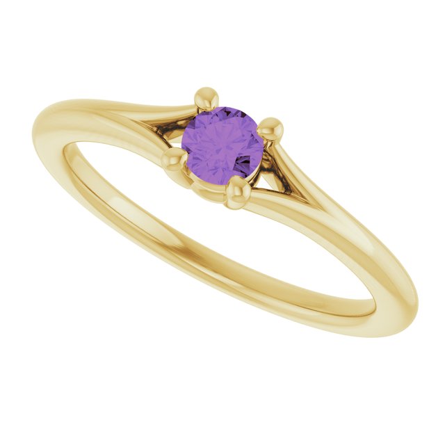 Round Amethyst Youth Ring in Yellow Gold