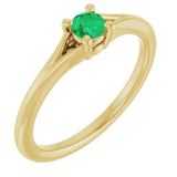 Round Emerald Youth Ring in Yellow Gold