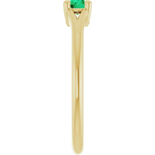 Round Emerald Youth Ring in Yellow Gold