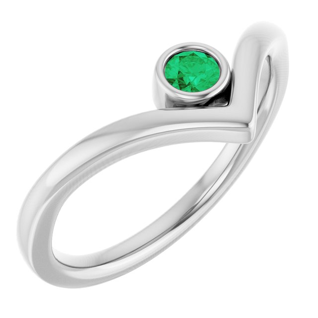 Round Emerald Solitaire Ring in Platinum