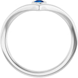 Round Lab-Grown Blue Sapphire Solitaire Ring in Platinum