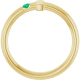 Round Emerald Crosses Ring in Yellow Gold