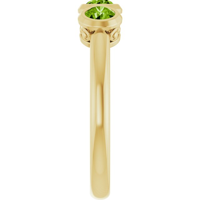 Round Peridot Three Stone Ring in Yellow Gold