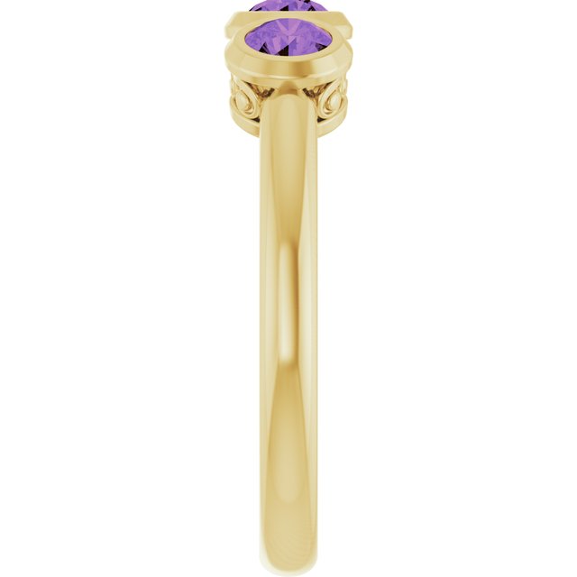 Round Amethyst Three Stone Ring in Yellow Gold