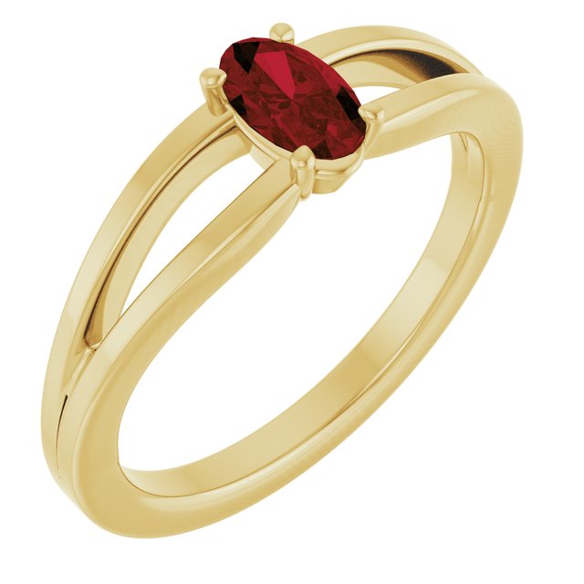 Oval Mozambique Garnet Youth Ring in Yellow Gold