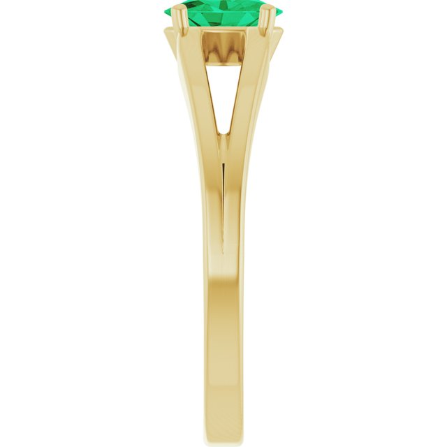 Oval Emerald Youth Ring in Yellow Gold