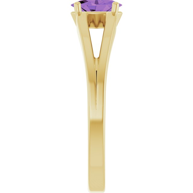 Oval Amethyst Youth Ring in Yellow Gold