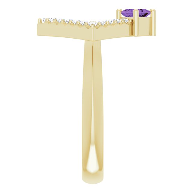 Square Amethyst Accented Ring with Diamond Accents in Yellow Gold