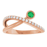 Round Emerald Accented Ring with Diamond Accents in Rose Gold