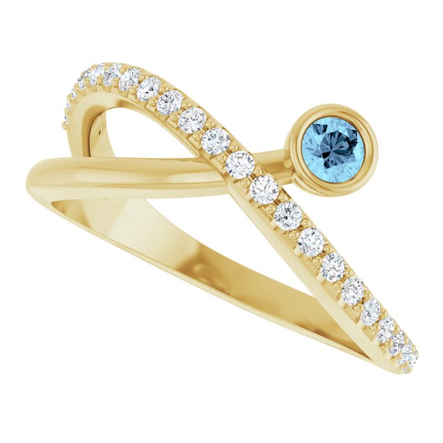Round Aquamarine Accented Ring with Diamond Accents in Yellow Gold