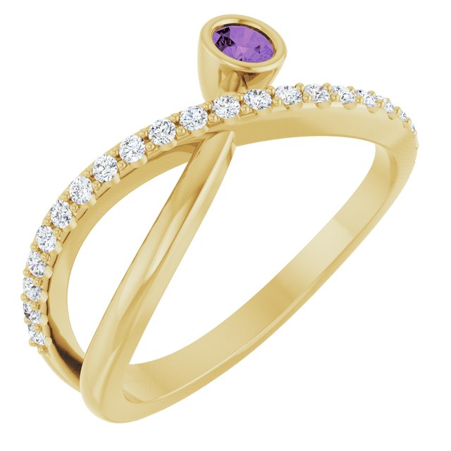 Round Amethyst Accented Ring with Diamond Accents in Yellow Gold