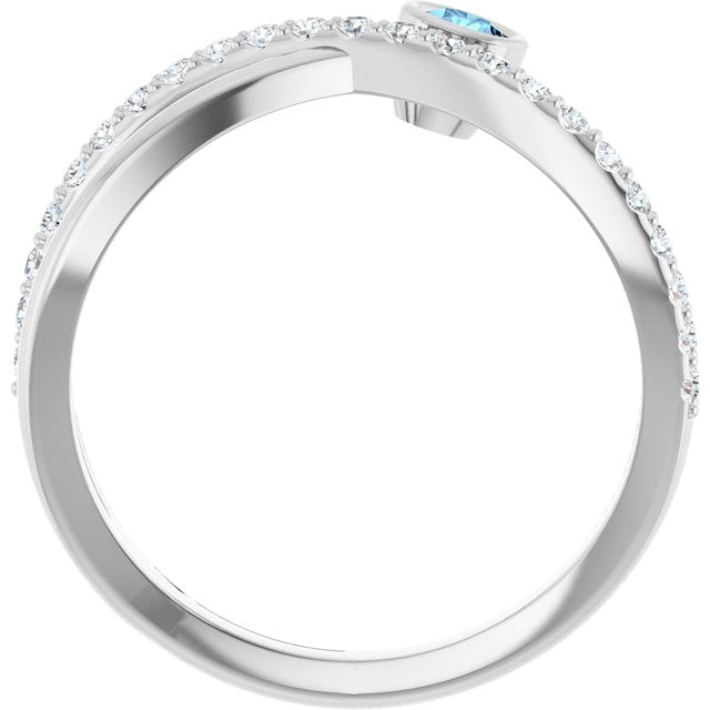 Round Aquamarine Accented Ring with Diamond Accents in Platinum