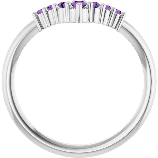 Round Amethyst Accented Ring in Platinum