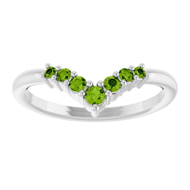 Round Peridot Accented Ring in Platinum