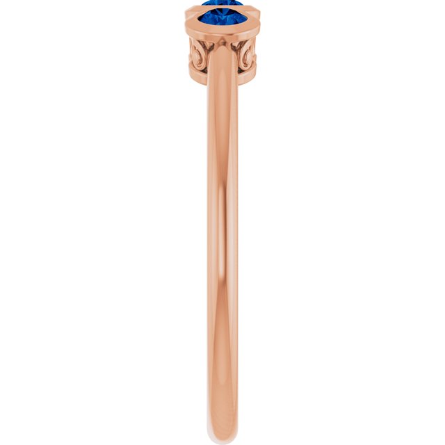 Round Blue Sapphire Three Stone Ring in Rose Gold