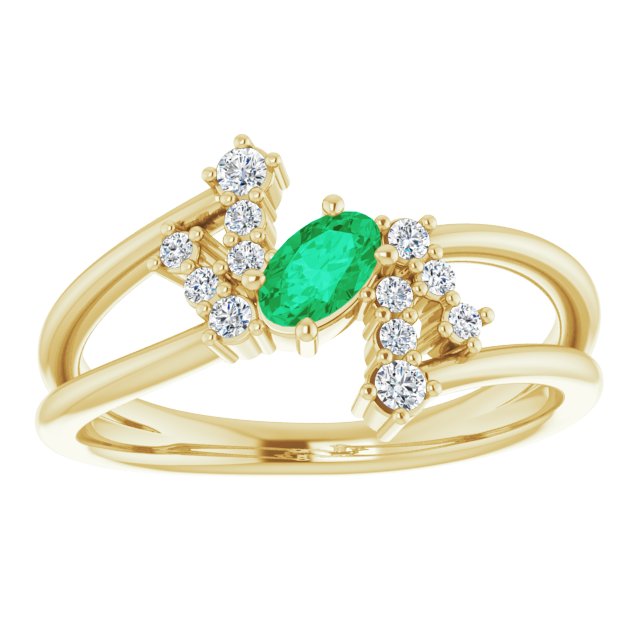 Oval Emerald Accented Ring with Diamond Accents in Yellow Gold