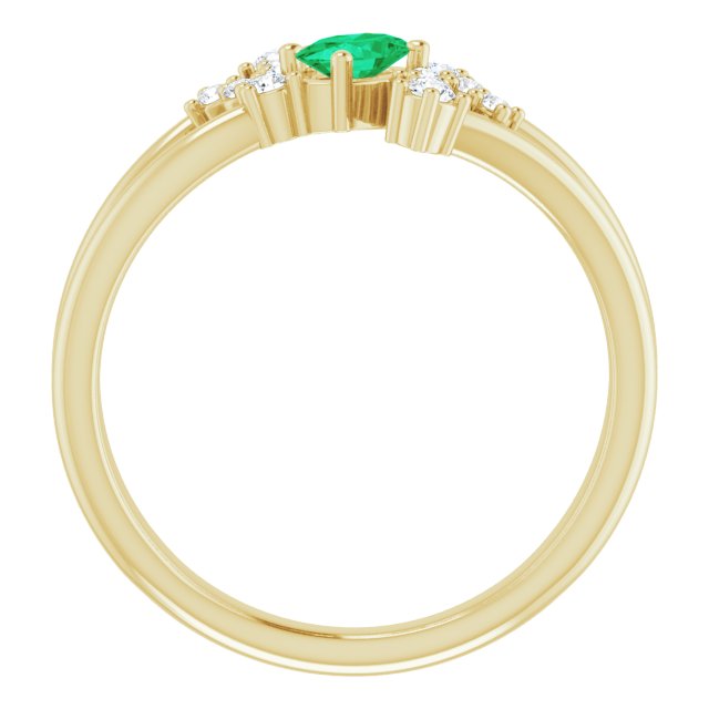 Oval Emerald Accented Ring with Diamond Accents in Yellow Gold