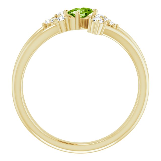 Oval Peridot Accented Ring with Diamond Accents in Yellow Gold