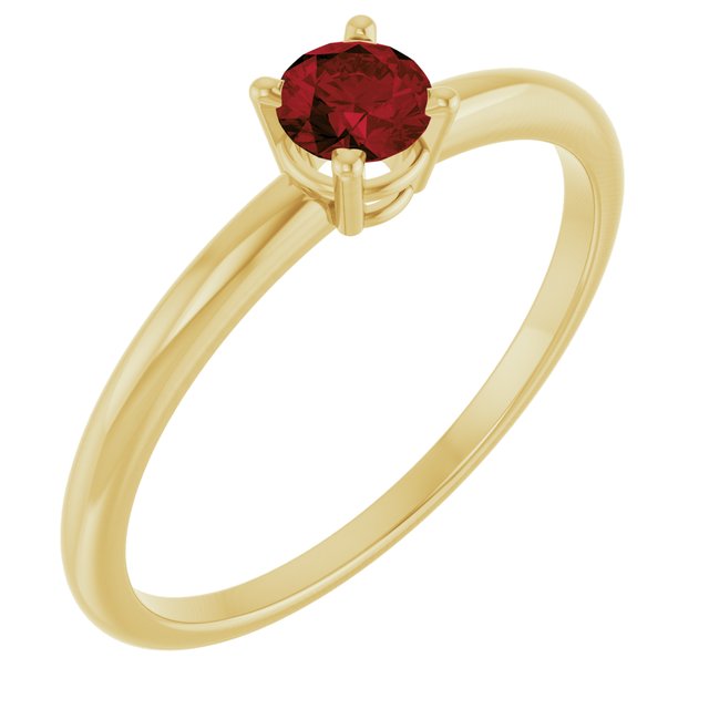 Round Mozambique Garnet Youth Ring in Gold