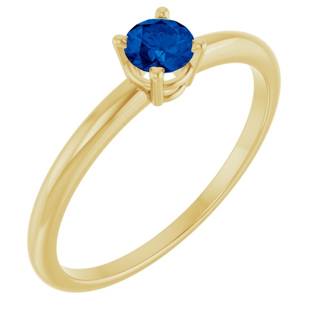 Round Lab-Grown Blue Sapphire Solitaire Ring in Yellow Gold