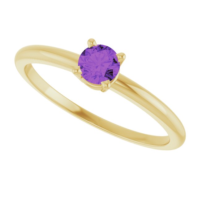 Round Amethyst Solitaire Ring in Yellow Gold
