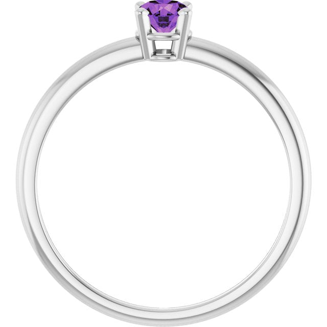 Round Amethyst Solitaire Ring in Platinum