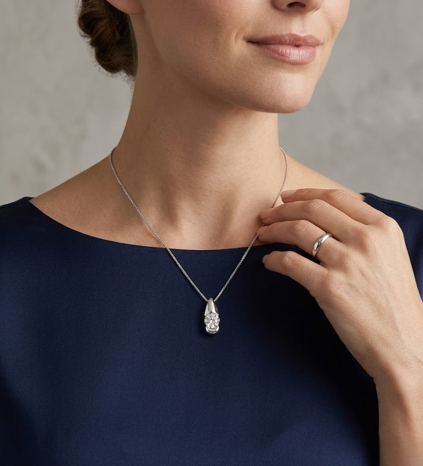 Runde, diamantgeschliffene Tropfenhalskette (0,20 ct bis 2,00 ct) ohne Kette