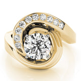 Lustrous Remounts Round Diamond Engagement Ring — 9K/18K Gold & Platinum