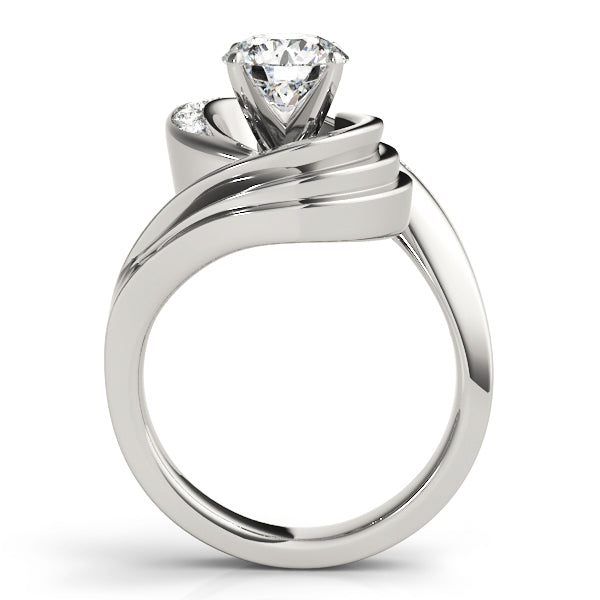 Lustrous Remounts Round Diamond Engagement Ring — 9K/18K Gold & Platinum