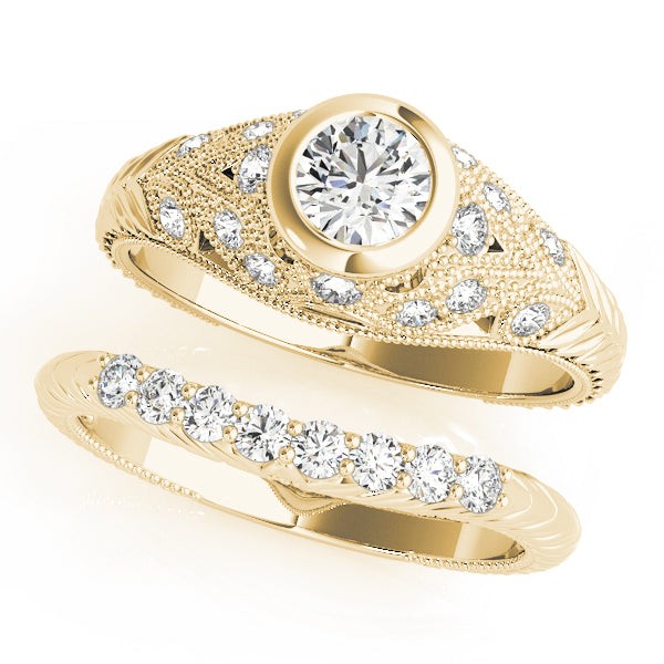 Heirloom Antique Round Diamond Engagement Ring — 9K/18K Gold & Platinum